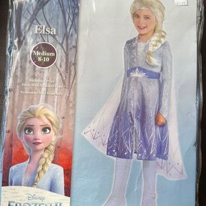 Brand new size 8-10M Elsa Costume
